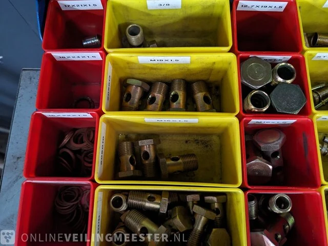 Stelling met inhoud - afbeelding 11 van  26