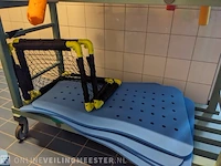 Stelling met partij zwemles attributen - afbeelding 7 van  12