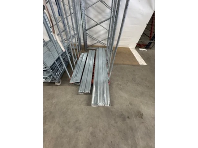 Stellingmateriaal - afbeelding 2 van  6