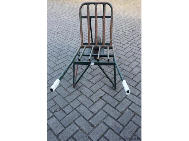 Stenen kruiwagen - afbeelding 3 van  4