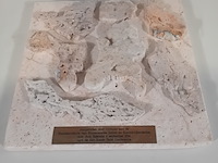 Stenen kunstwerk, rien te hennepe, verbondenheid - afbeelding 1 van  5