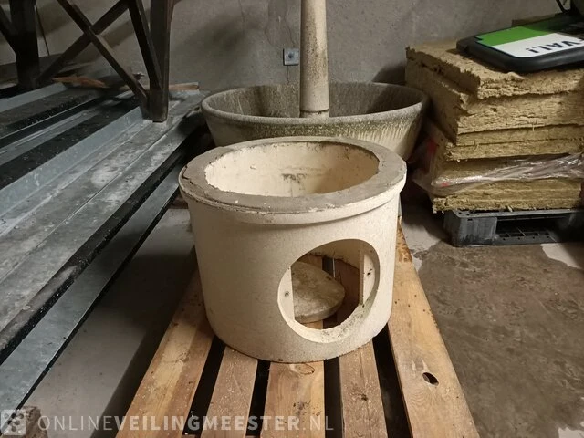 Stenen spoelbak met 8x kraan - afbeelding 4 van  6