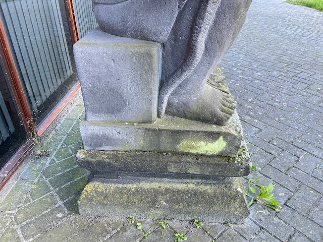 Stenen tempelwachter - afbeelding 6 van  7