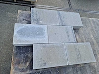 Stenen van beton voor de tuin (ca. 12m²) - afbeelding 1 van  2