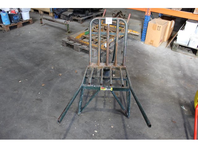 Stenenkruiwagen. - afbeelding 1 van  2