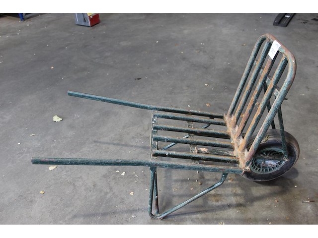 Stenenkruiwagen. - afbeelding 2 van  2