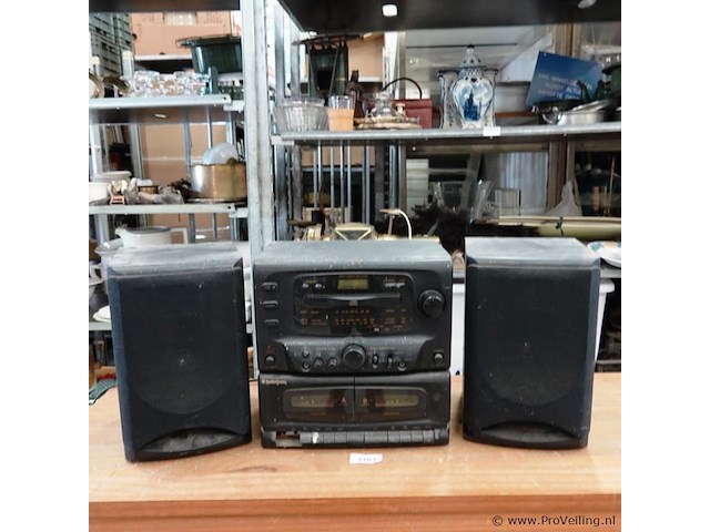 Stereoset - afbeelding 1 van  5