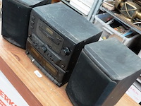 Stereoset - afbeelding 3 van  5