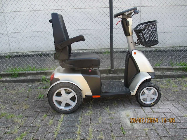 Sterling trophy - scootmobiel - scooter - afbeelding 5 van  9