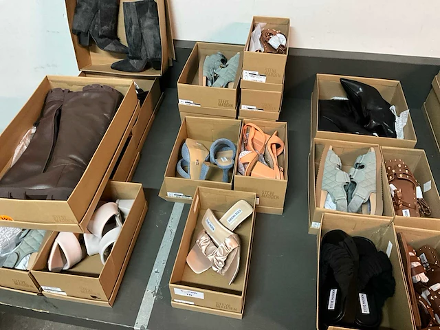 Steve madden damesschoenen (maat 38) (8x) - afbeelding 1 van  7