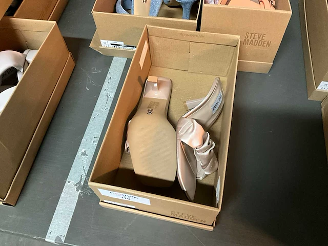 Steve madden damesschoenen (maat 38) (8x) - afbeelding 3 van  7
