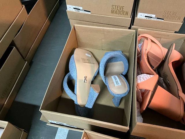 Steve madden damesschoenen (maat 38) (8x) - afbeelding 4 van  7