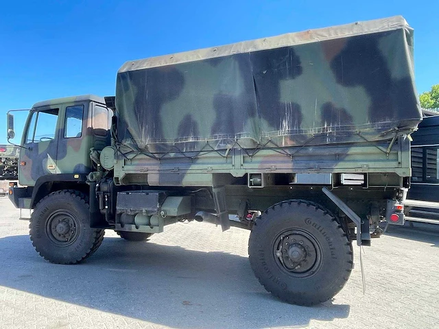 Steward stevenson - m1078 a1 4x4 automaat - vrachtwagen - afbeelding 24 van  35