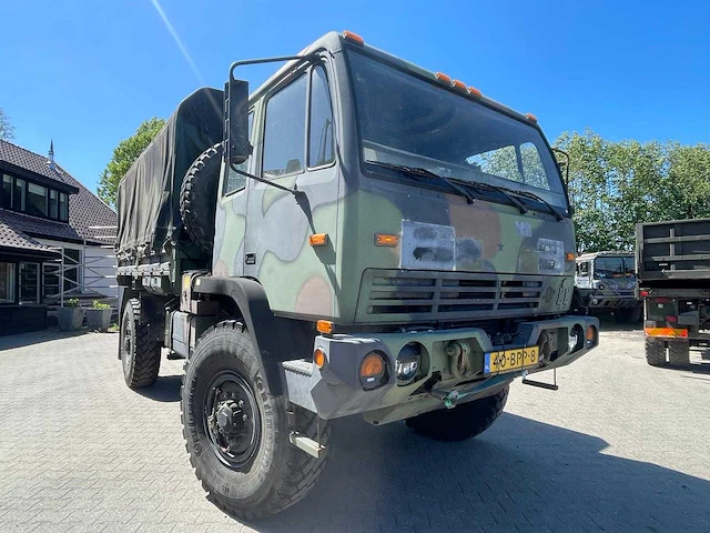 Steward stevenson - m1078 a1 4x4 automaat - vrachtwagen - afbeelding 26 van  35