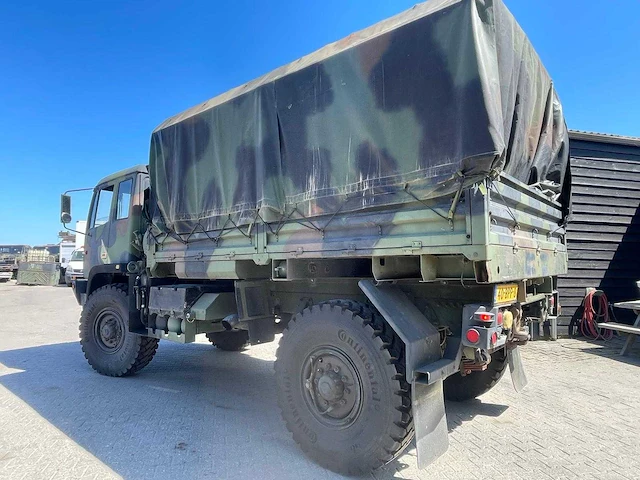 Steward stevenson - m1078 a1 4x4 automaat - vrachtwagen - afbeelding 29 van  35