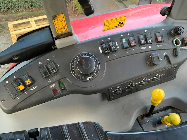 Steyer - 6175 - vierwielaangedreven landbouwtractor - afbeelding 16 van  30