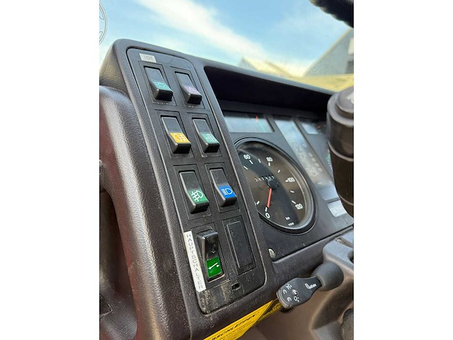 Steyr - 13s26 4x4 - vrachtwagen expeditie truck - afbeelding 10 van  34