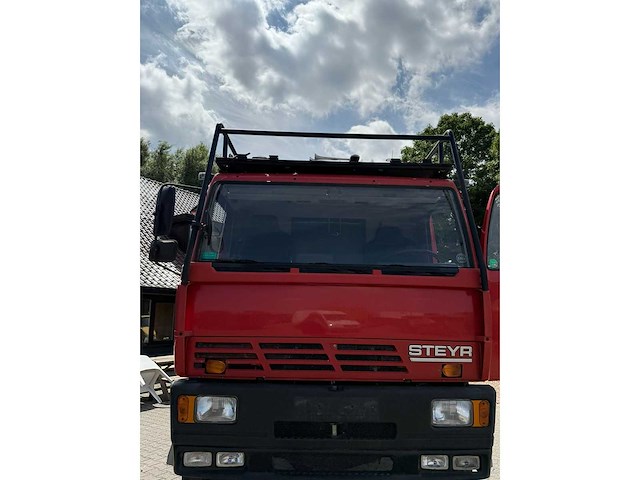 Steyr - 13s26 4x4 - vrachtwagen expeditie truck - afbeelding 17 van  34