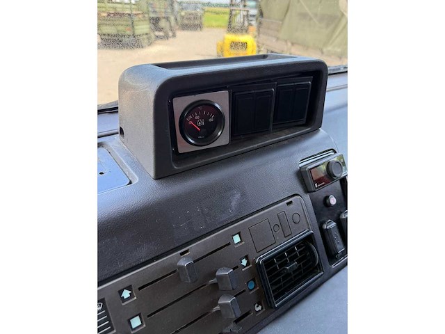 Steyr - 13s26 4x4 - vrachtwagen expeditie truck - afbeelding 27 van  34