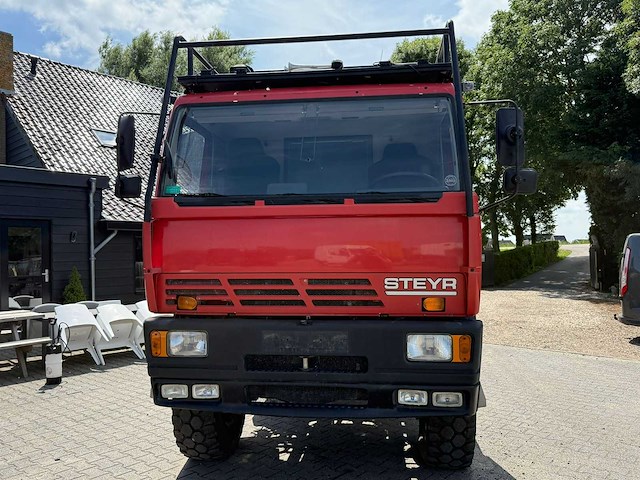 Steyr - 13s26 4x4 - vrachtwagen expeditie truck - afbeelding 23 van  34