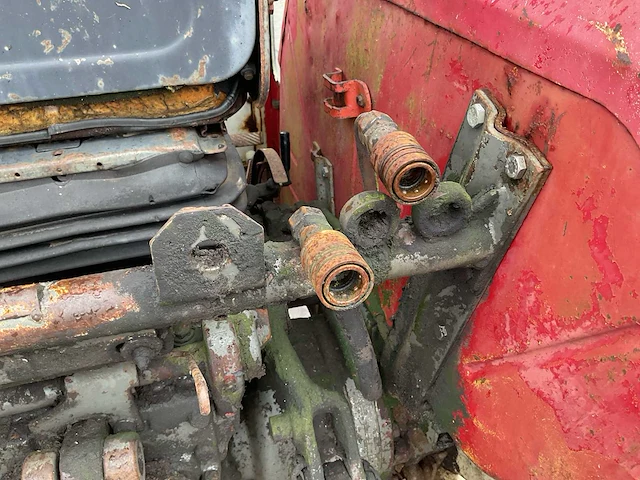 Steyr - 545 - tweewielaangedreven landbouwtractor - afbeelding 9 van  12