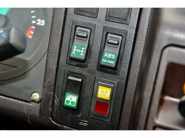 Steyr - vrachtwagen - afbeelding 33 van  46