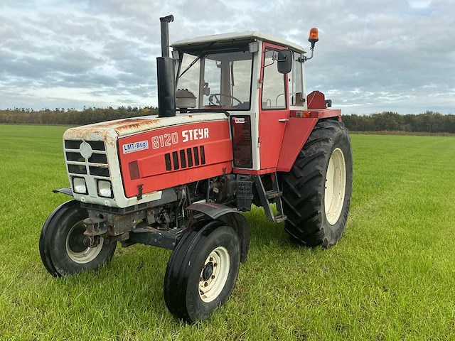 Steyr 8120 - afbeelding 1 van  30