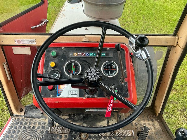 Steyr 8120 - afbeelding 17 van  30