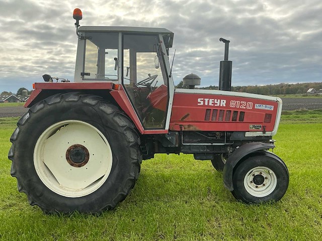 Steyr 8120 - afbeelding 25 van  30