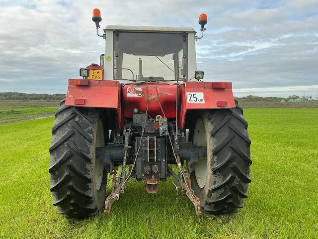 Steyr 8120 - afbeelding 28 van  30