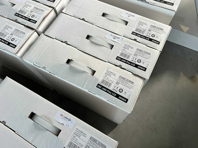 Stiebel eltron - cns 1000 plus lcd - elektrische convector kachel (2x) - afbeelding 1 van  3