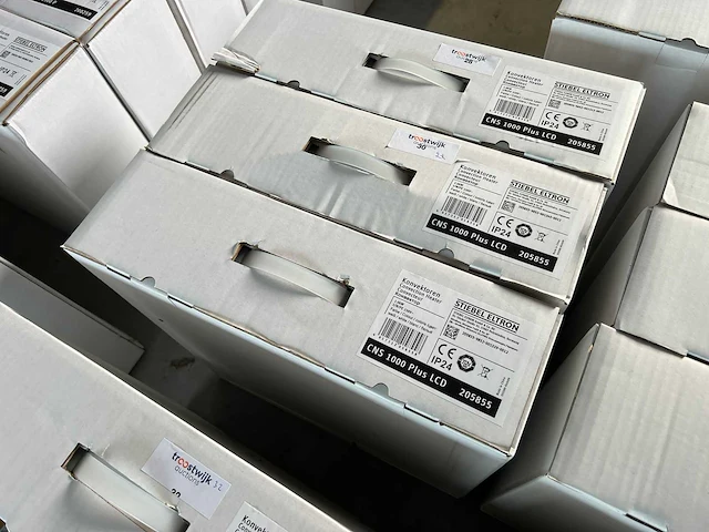 Stiebel eltron - cns 1000 plus lcd - elektrische convector kachel (2x) - afbeelding 1 van  3
