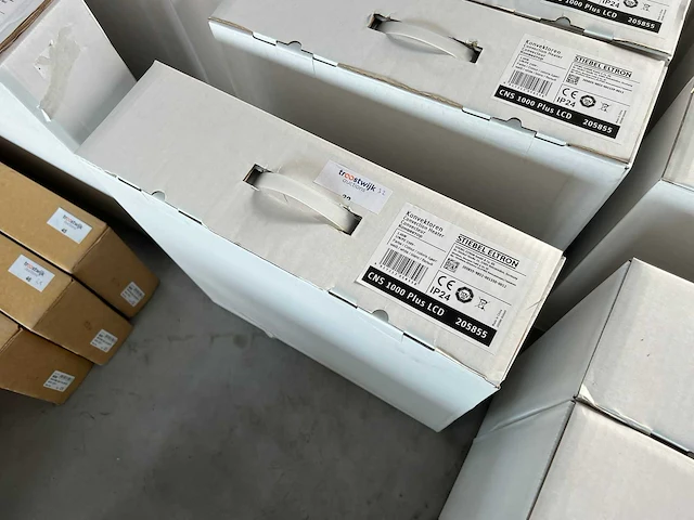 Stiebel eltron - cns 1000 plus lcd - elektrische convector kachel - afbeelding 1 van  3