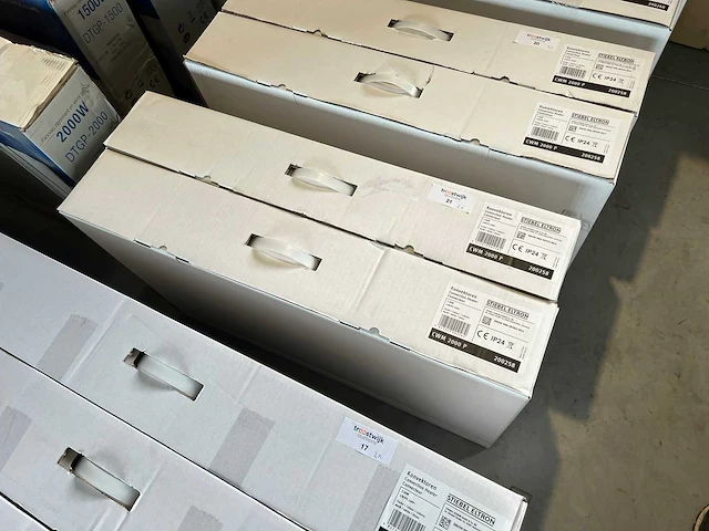 Stiebel eltron - cwm 2000 p - elektrische convector kachel (2x) - afbeelding 1 van  2