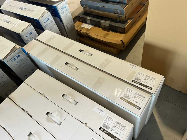 Stiebel eltron - cwm 3000 p - elektrische convector kachel (2x) - afbeelding 1 van  4