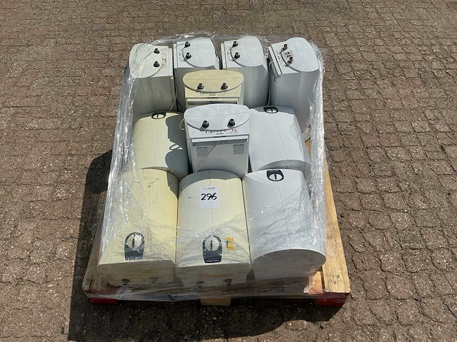 Stiebel eltron boiler (11x) - afbeelding 1 van  6
