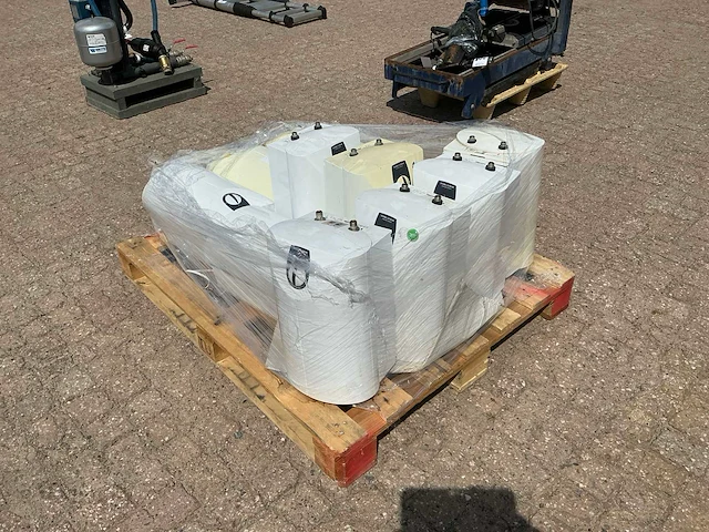 Stiebel eltron boiler (11x) - afbeelding 5 van  6