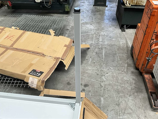 Stier bureautafel (6x) - afbeelding 7 van  9