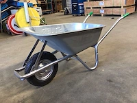 Stier kruiwagen - afbeelding 5 van  5