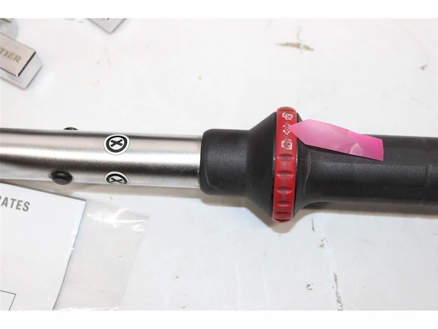 Stier momentsleutel multi+ met clip-on gereedschap, 7-delig, 40 - 200 nm, vierkantaandrijving - afbeelding 3 van  3