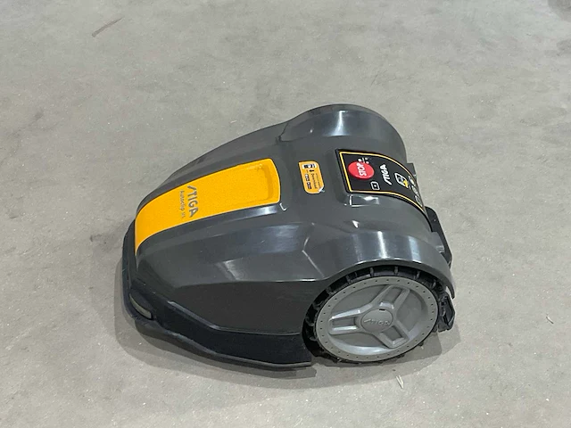 Stiga autoclip m5 robot maaier - afbeelding 3 van  8