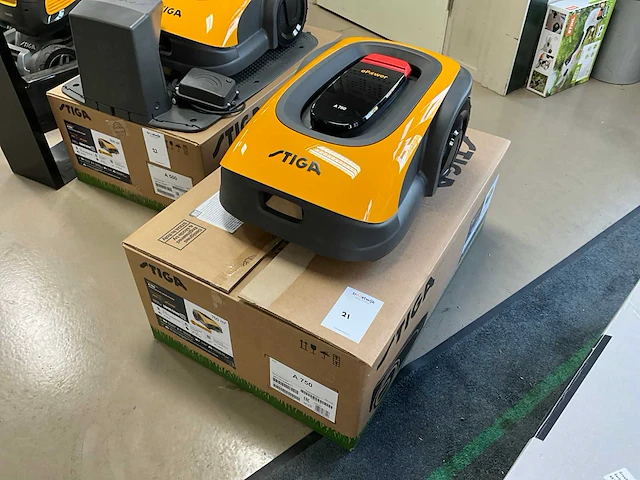 Stiga experience a 750 robotmaaier - afbeelding 3 van  7