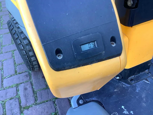 Stiga park pro swan 4wd zitmaaier - afbeelding 5 van  9