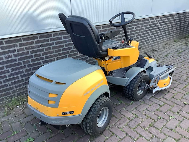 Stiga park pro swan 4wd zitmaaier - afbeelding 6 van  9