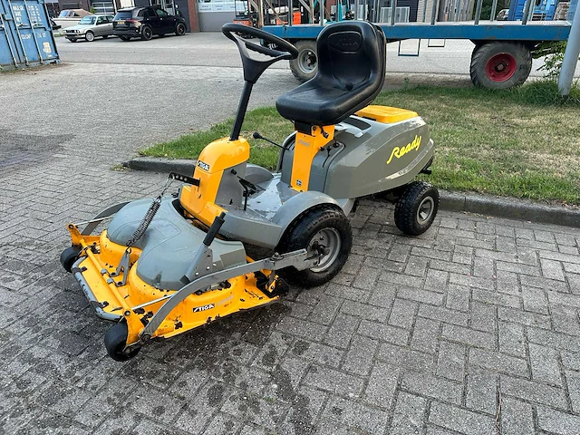 Stiga ready zitmaaier - afbeelding 1 van  6