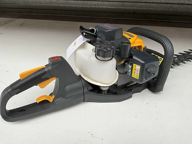 Stiga sht 675 k benzine heggenschaar - afbeelding 8 van  9