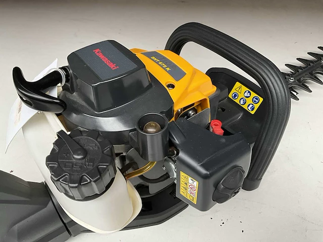 Stiga sht 675 k benzine heggenschaar - afbeelding 9 van  9