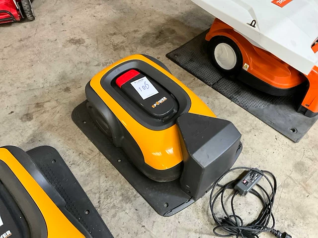 Stiga srsw01 robotmaaier - afbeelding 2 van  6