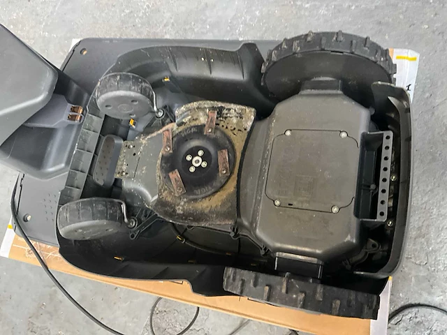 Stiga stig robotmaaier - afbeelding 6 van  7
