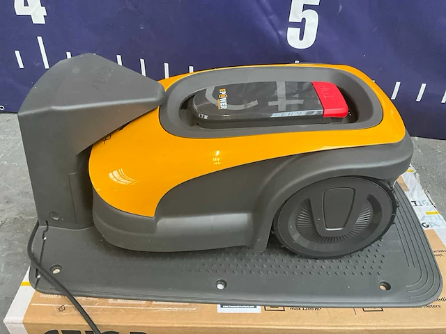 Stiga stig robotmaaier - afbeelding 3 van  8